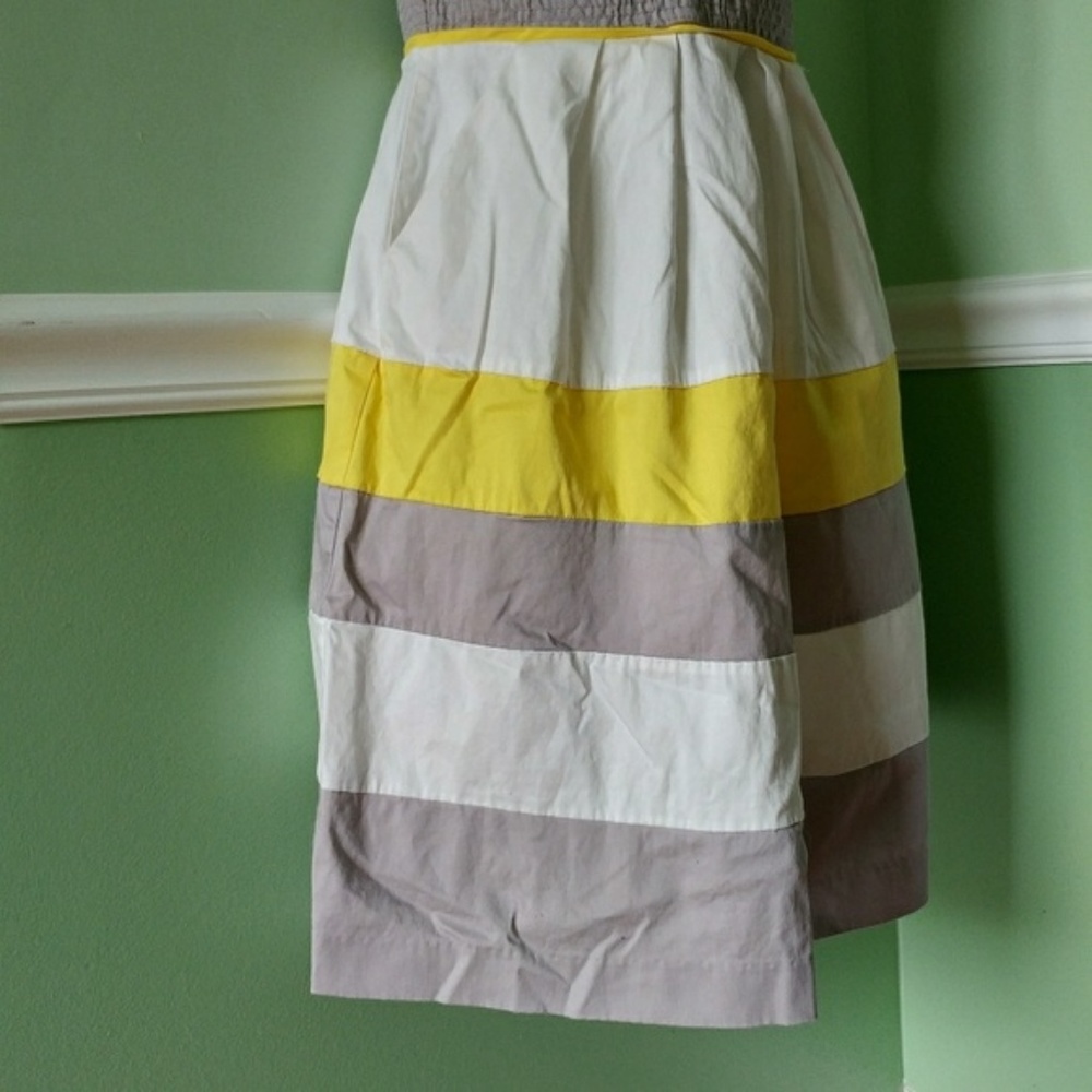 Dress Barn Dress Size 6 - Picture 2 of 5